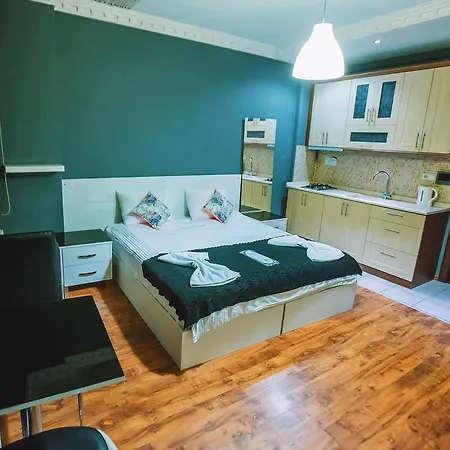 Full House Boutique Apart Otel
