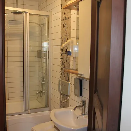 Apart Otel Full House Boutique İstanbul