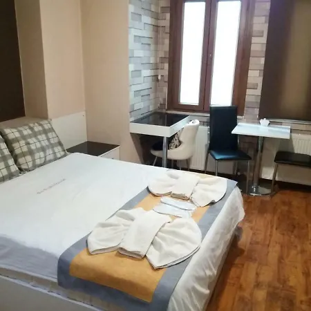 Full House Boutique Apart Otel 3*